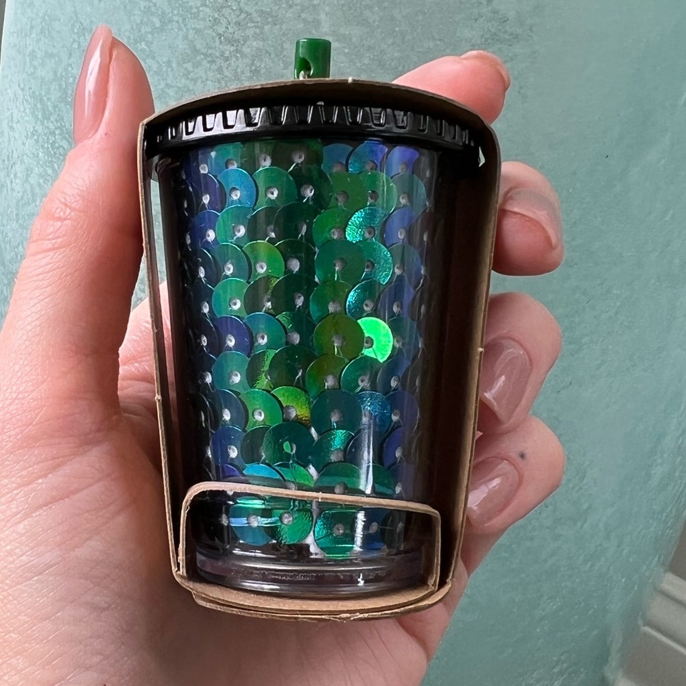 Starbucks UK Release Mermaid Sequin Keychain 🧜🏼♀️ - Picture 5 of 6